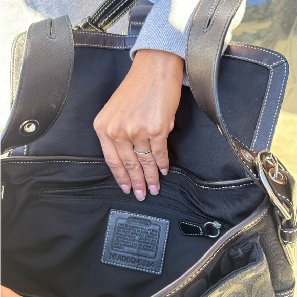 PENDING Black Coach vintage braided soho bag - Picture 3 of 7